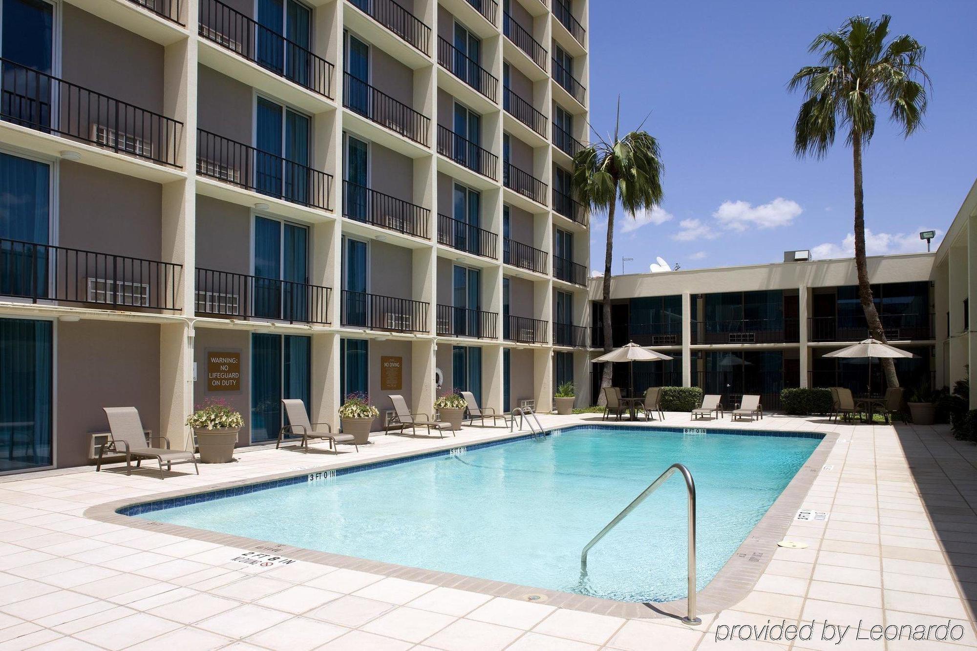 Four Points By Sheraton Houston Citycentre Exteriör bild