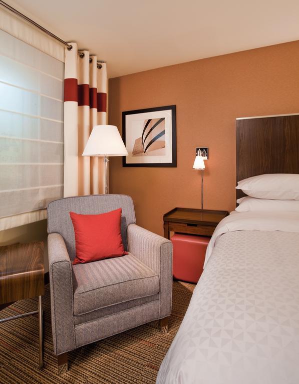 Four Points By Sheraton Houston Citycentre Exteriör bild